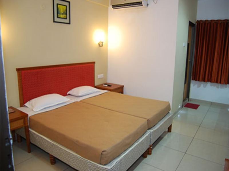 Pl A Residency Trichy Hotel Tiruchirappalli Exterior foto