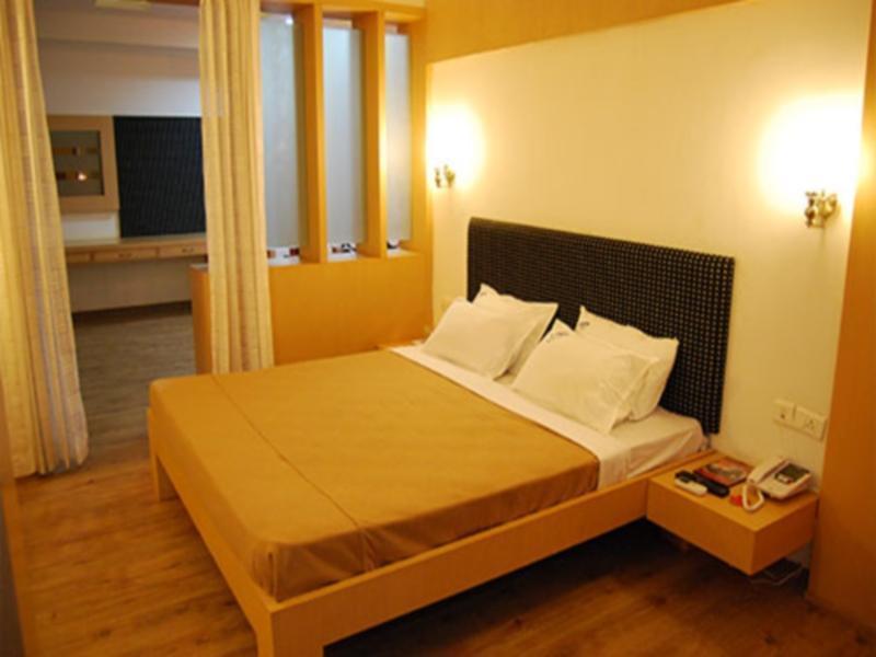 Pl A Residency Trichy Hotel Tiruchirappalli Exterior foto